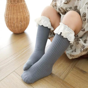 Calcetas Con Encaje Gris